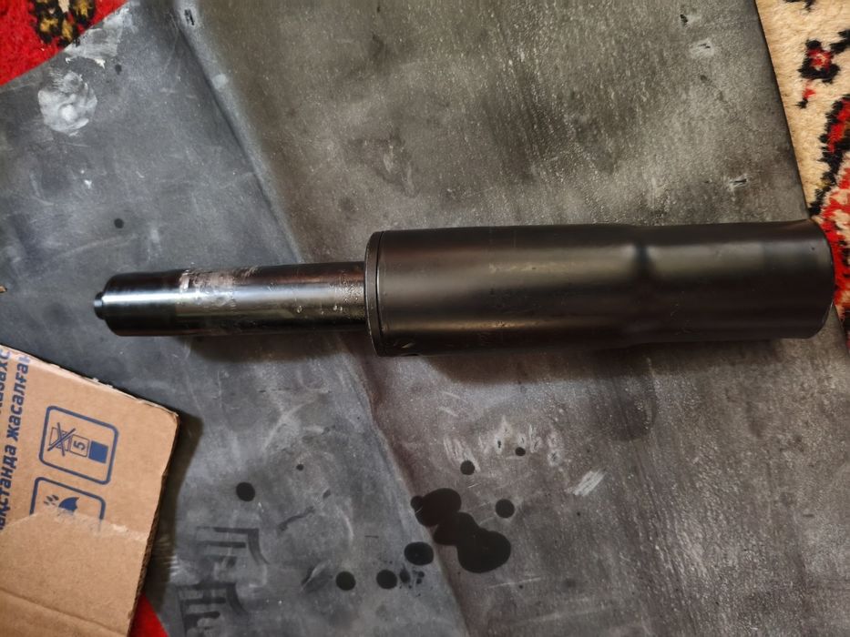 Газлифт для кресла
