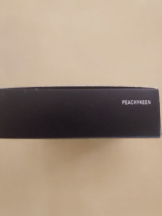 МАС Sheertone  руж за лице НОВ