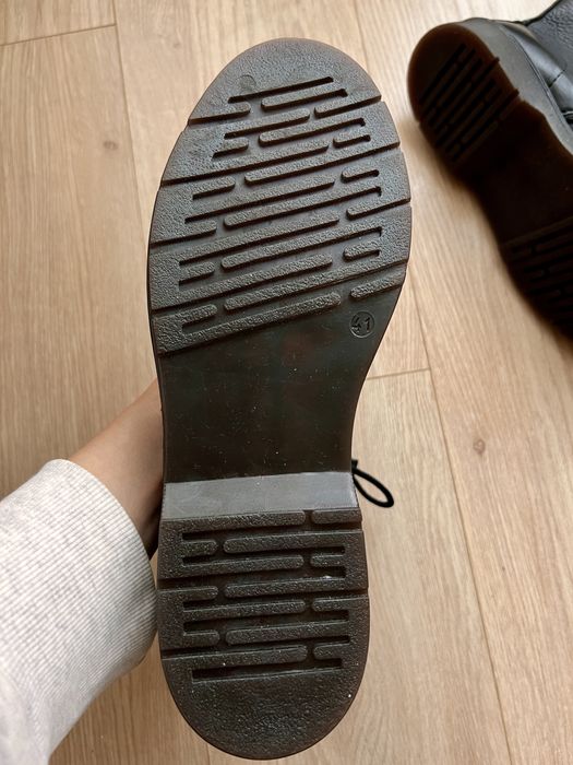 Боти с равна подметка