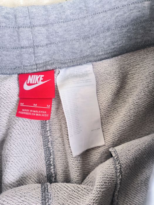 Nike размер M Къси панталони