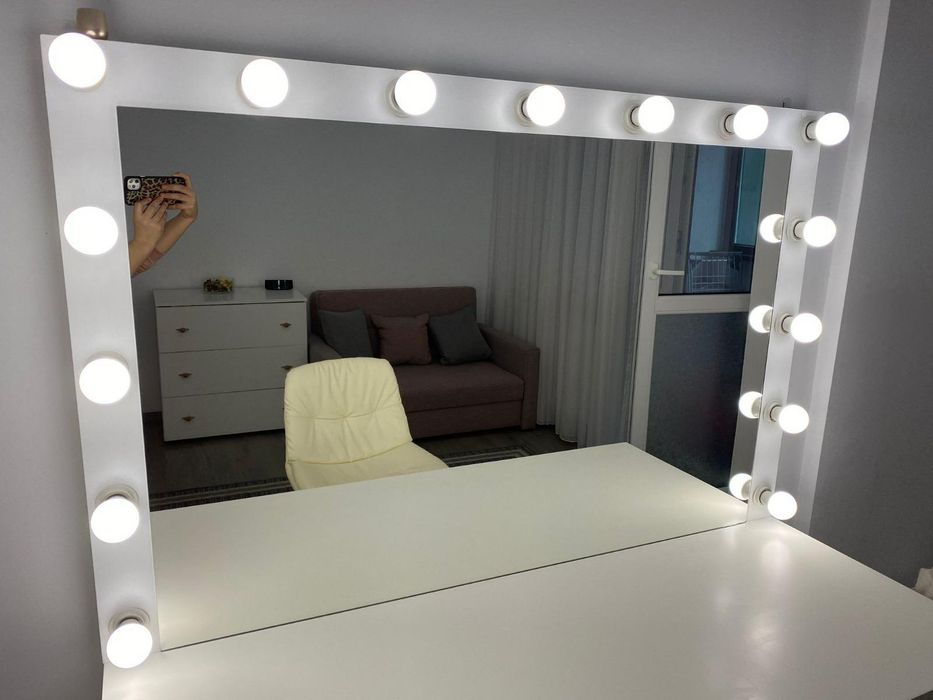 Oglinda profesionala makeup