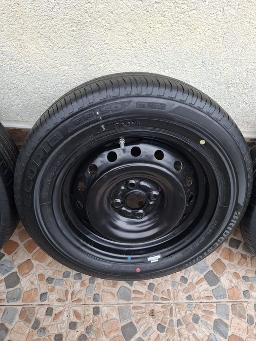 Set Jante, Cauciucuri Bridgestone, Capace NOI + TPMS Continental cadou