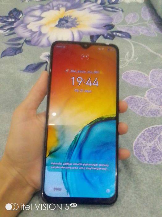 Infinix hot 11 play salgina qiyshaygan ishlashi dm yaxshi