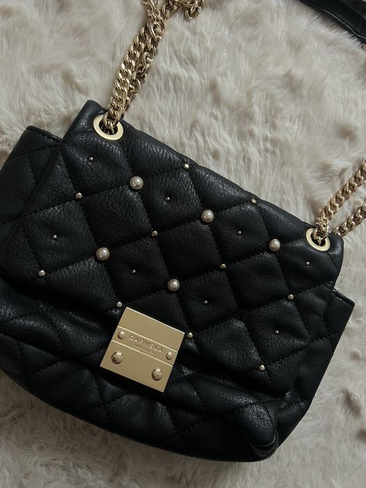 Geanta crossbody Carvela
