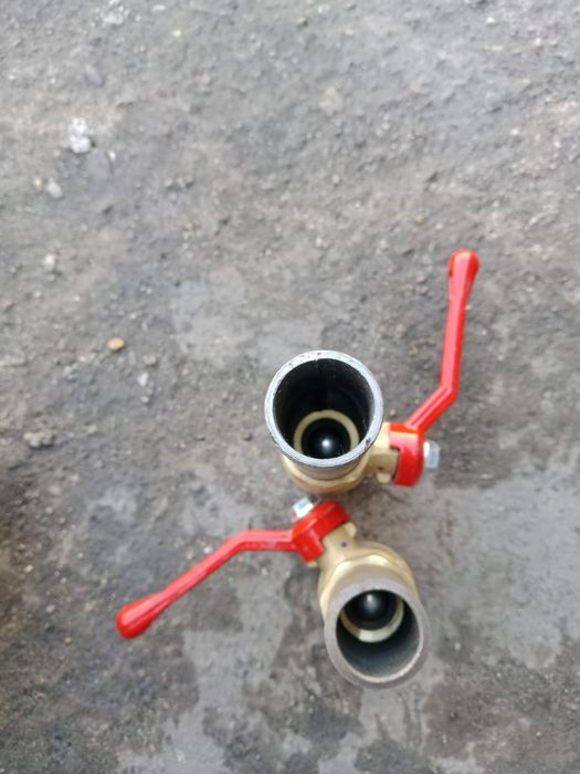 Продам краны d25