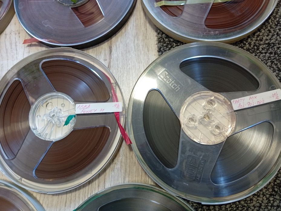 Lot 8 role magnetofon 18 cm inregistrate cu muzica buna anii 80-90