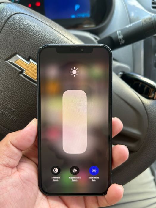 Продам Iphone 12 в хорошом состояние