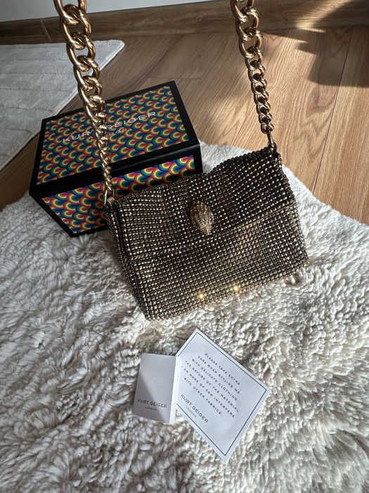 златнаЧанта kurt geiger