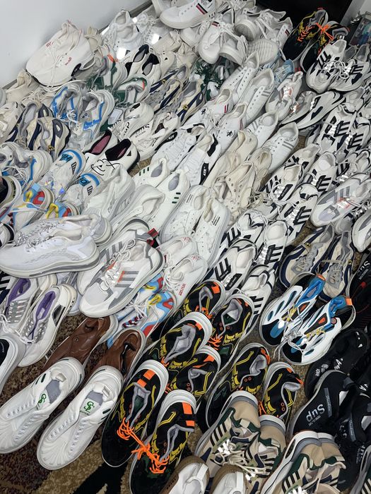 Lot adidasi, diferite modele