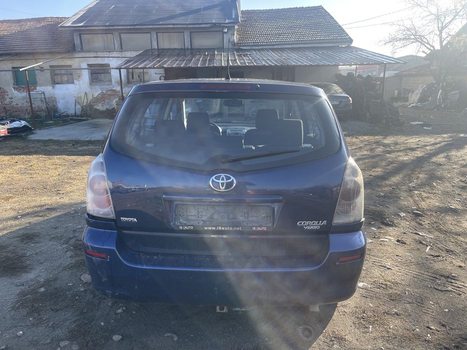 Toyota Corolla Verso 2008г 2.0 116 D-4D На Части