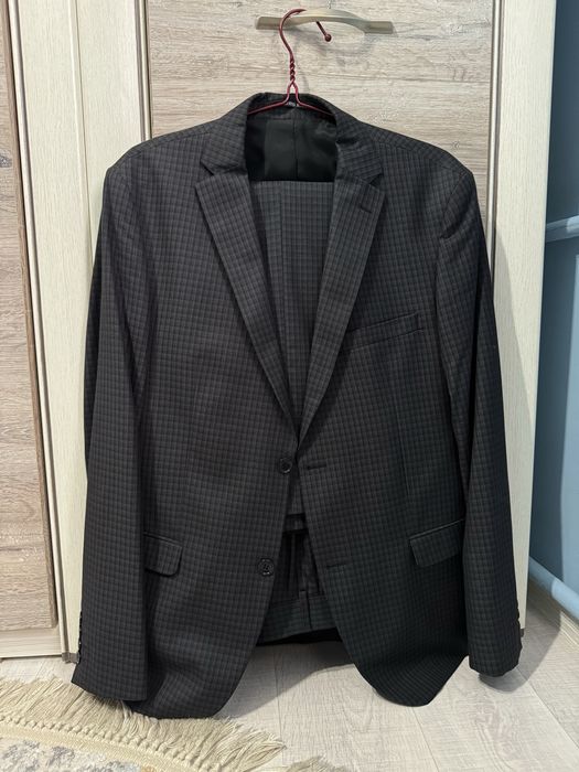 Продам костюм в отличном состоянии