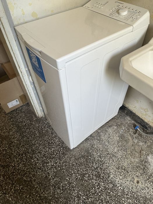 Пералня с горно зареждане Indesit BTW L50300 EU/N