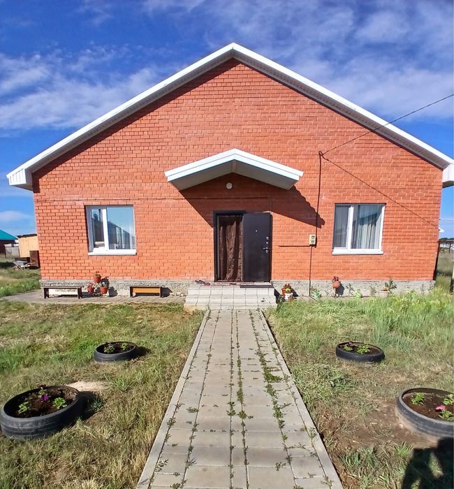 Продам Дом мкрн Бирлик