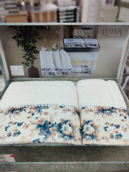 Sochiq  baniy yuz komplekt  korobkali