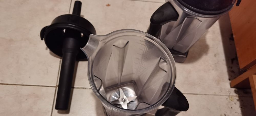 Професионална Машина мелене на ядки за тахан и масла Vitamix TNC 5200