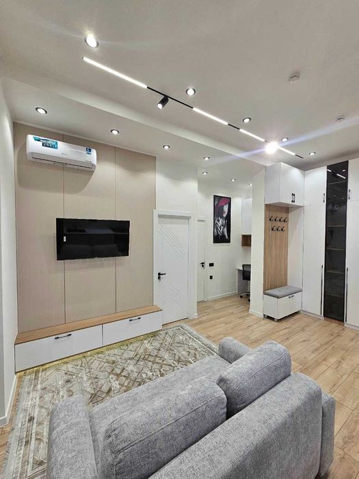 ЖК Ozmahal: студия 44 м² с евроремонтом, монолит, центр`