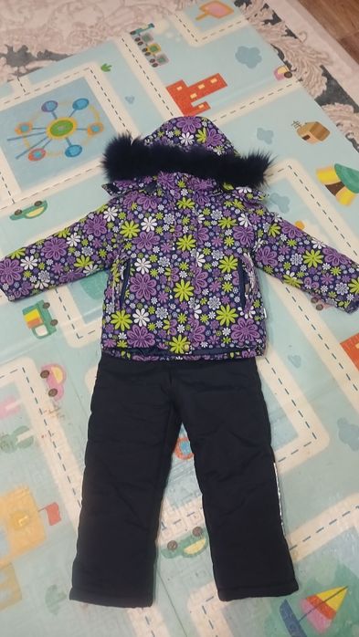 Продается комбинезон зимний