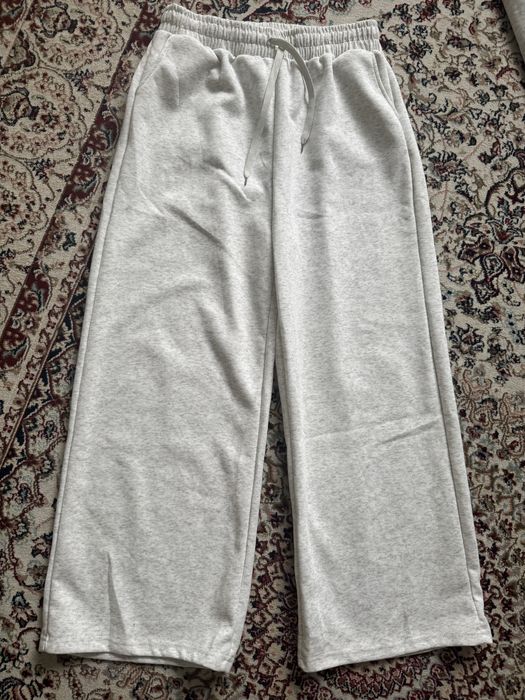 Продам спортивку размер М