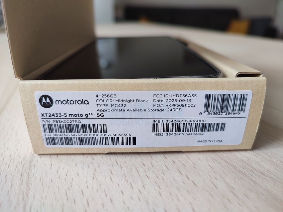 НОВ! Moto g 35 5G,  50 MP, 2 SIM, 256 GB