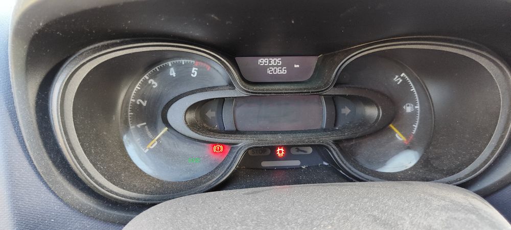 OPEL Vivaro 2016 — imagine 4
