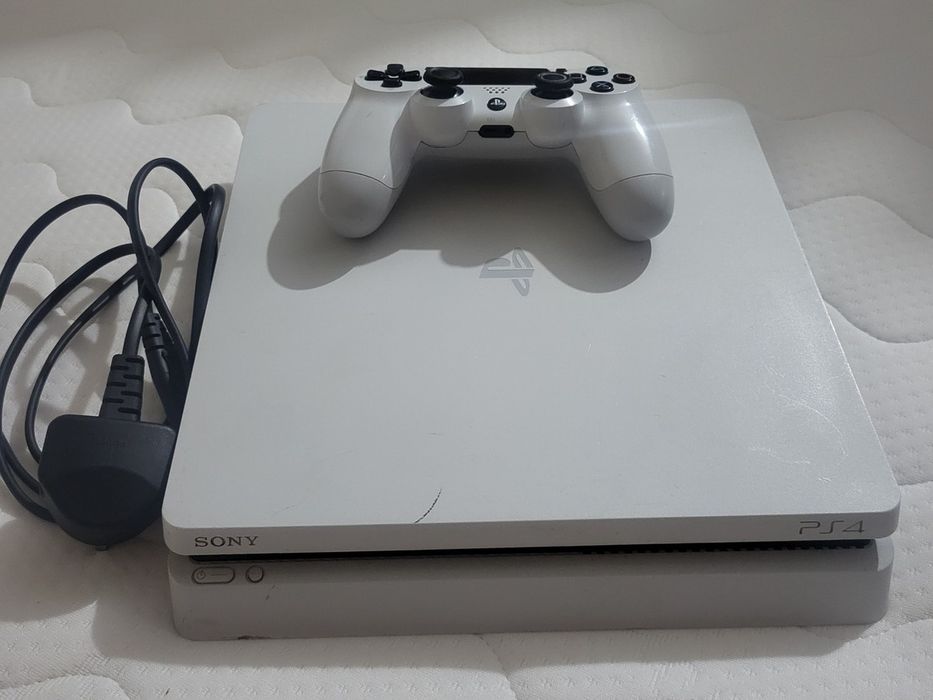 Playstation 4 slim 500 gb