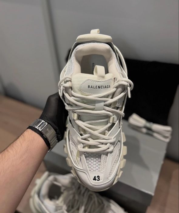 Balenciaga Track - Noi!