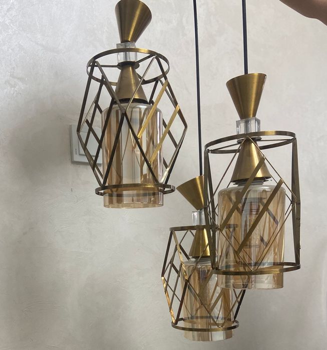 Люстра в отличном состоянии