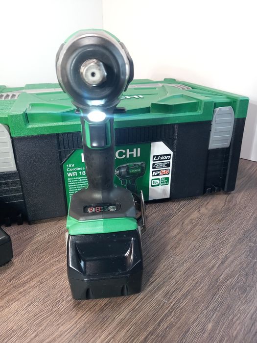 Vând impact Hitachi cap 1/2