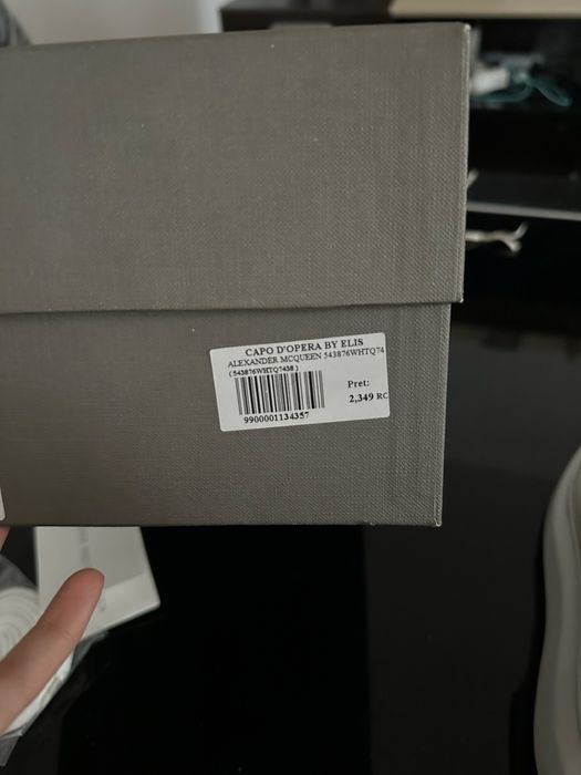 Adidasi Alexander McQueen