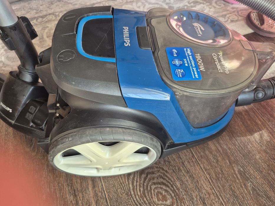 Продам пылесос Philips