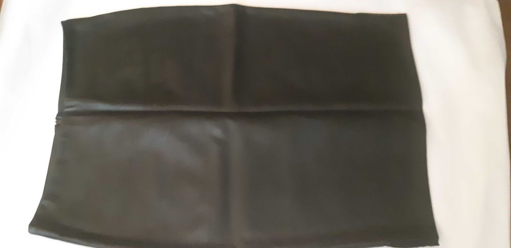 Fuste de piele de fete