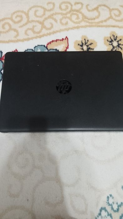 Ноутбук HP без SSD и ОЗУ