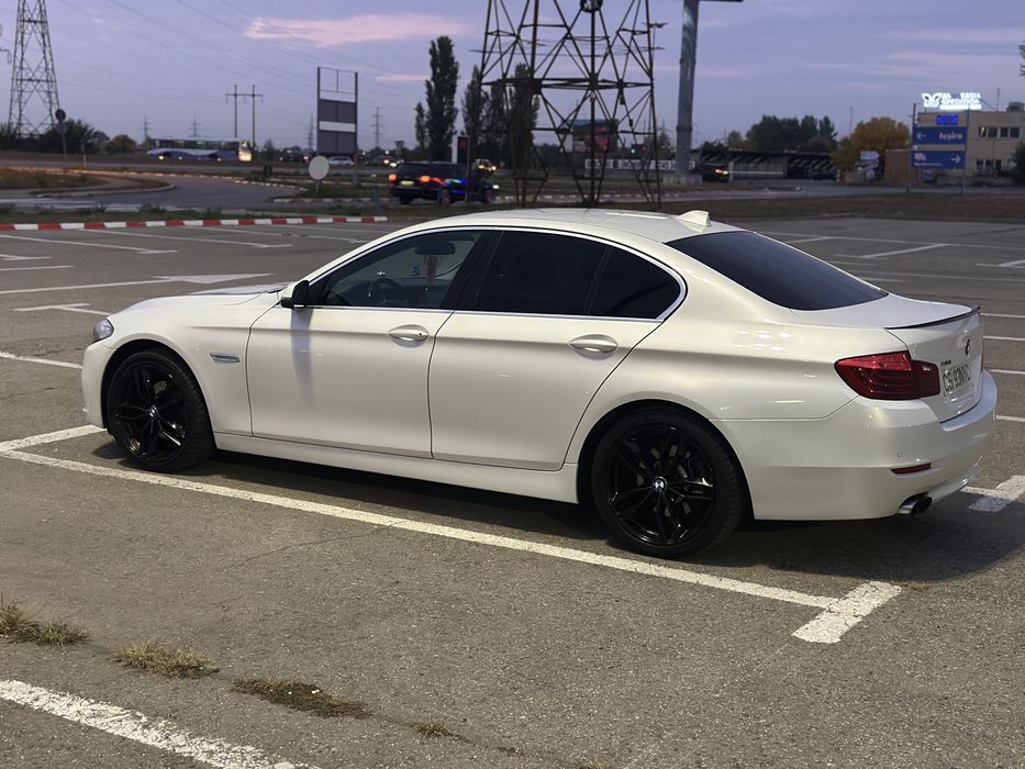 BMW 520 f10 Xdrive 3 butoane 190 CP