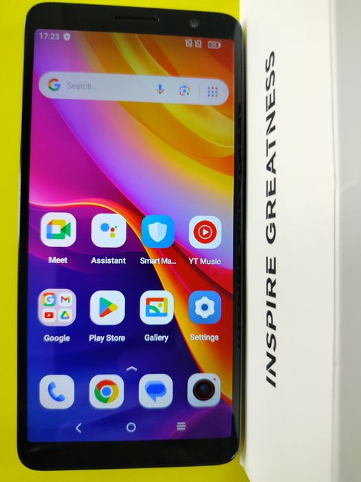 Smartphone TCL 501 nou