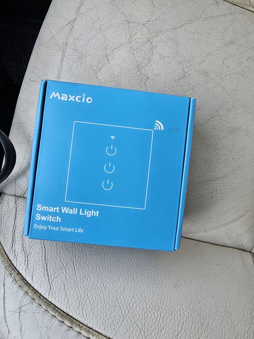 Intrerupator Smart wi fi  3 becuri maxcio ks 601I