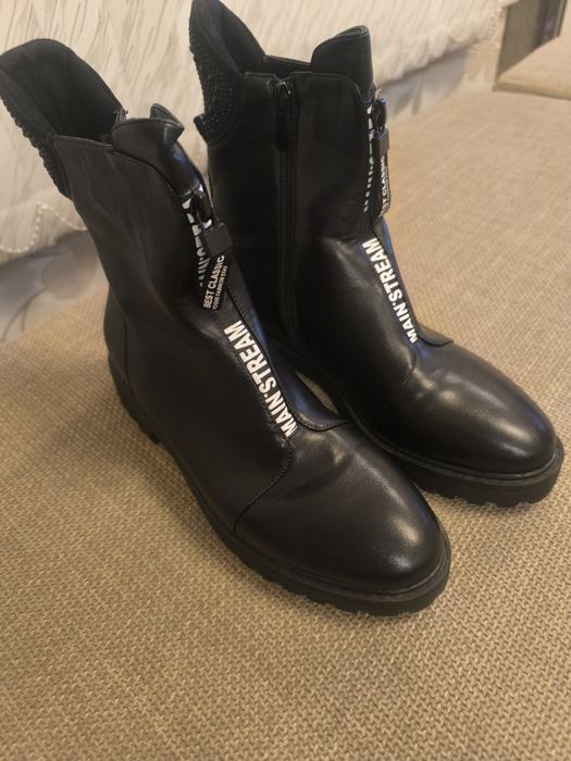 Дамски боти 39 н.