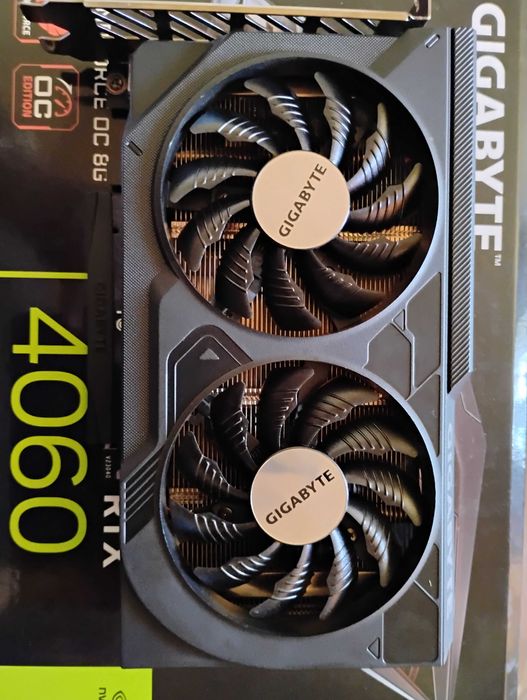 GeForce RTX™ 4060 WINDFORCE OC 8G