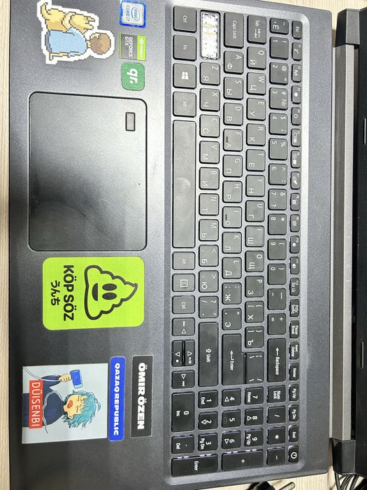 Ноутбук Aser полу игровой