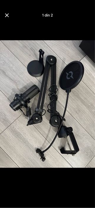 Periferice/microfon schimb cu boxe active