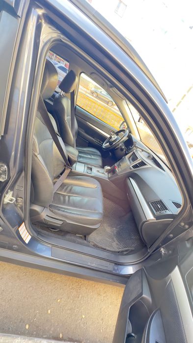 Продам Субару Аутбек