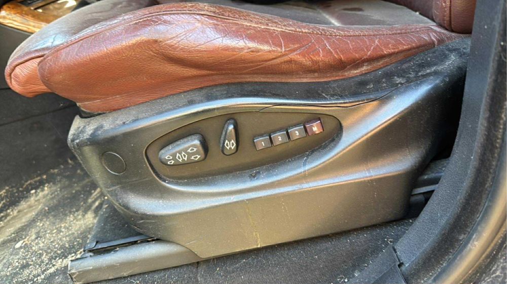 Продавам х5 е53 на части