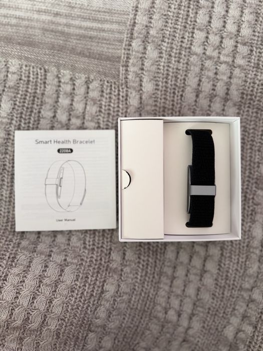 Фитнес браслет. HEALTN Smart bracelet