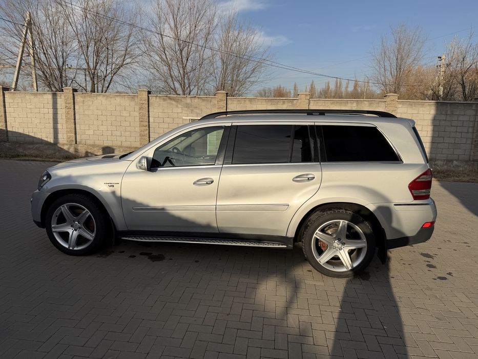 Продам порог мерседес GL 164