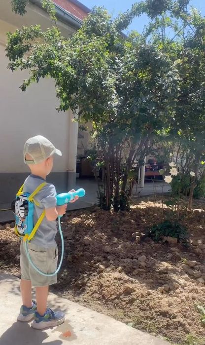 Детский водный пистолет с рюкзаком НОВЫЙ