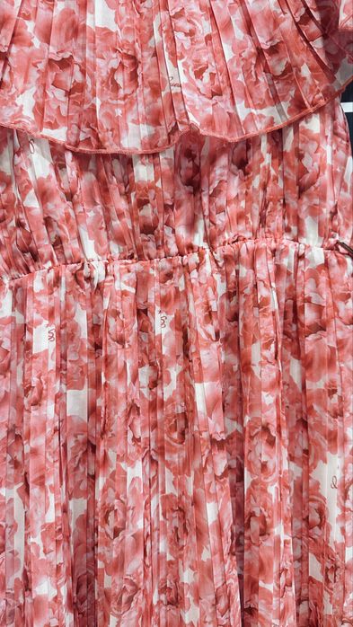 Рокля плисе Guess