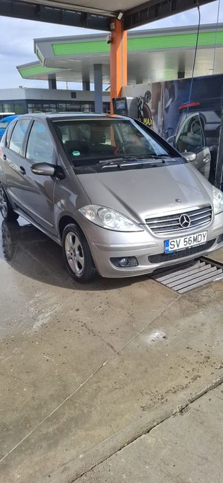 Vând Mercedes A150 benzina