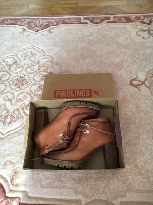 BOTINE PIKOLYNOS maro marime 37