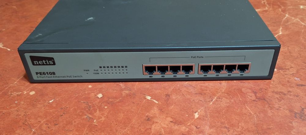 Switch Poe 4-8 porturi