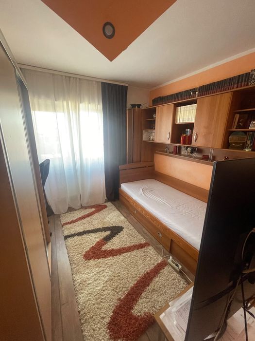 Vand ap 3 camere Gherla l Centru| Avram Iancu