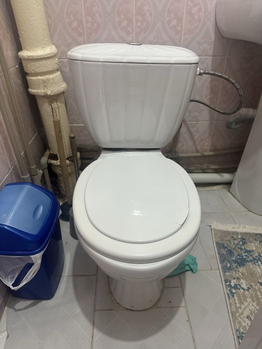 Унитаз б/у продается